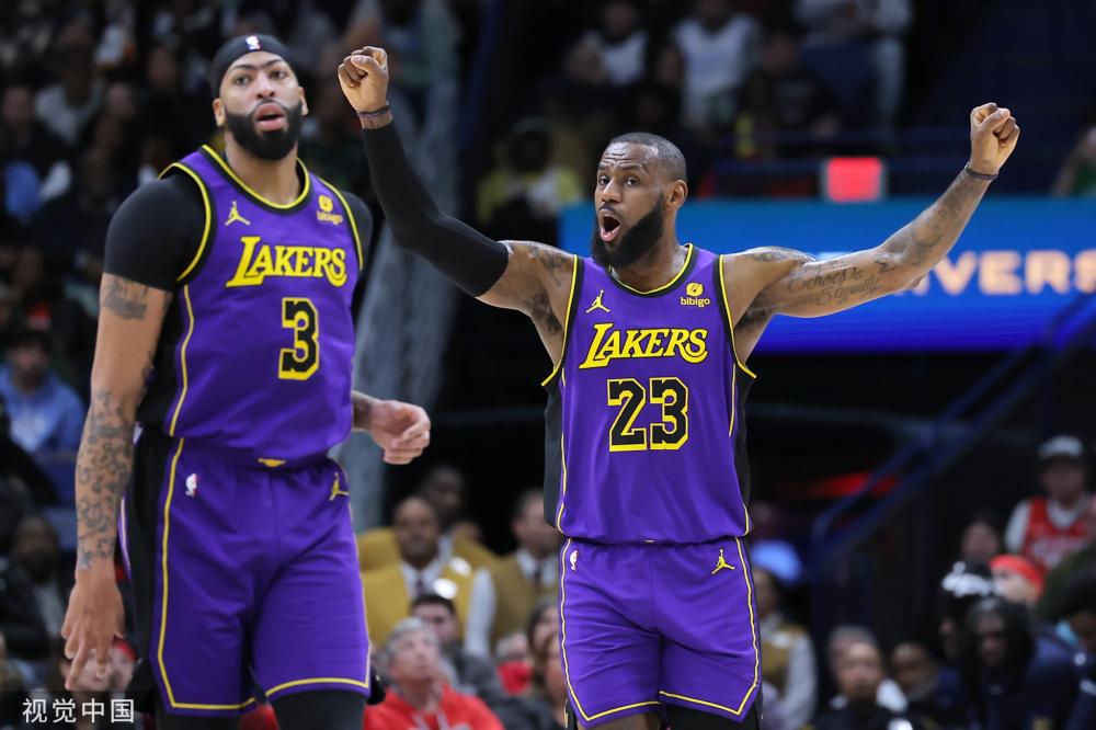 事业蓬勃发 事业蓬勃发